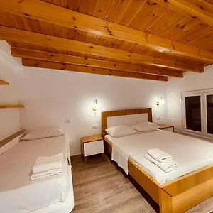 Anxhelo Vila
